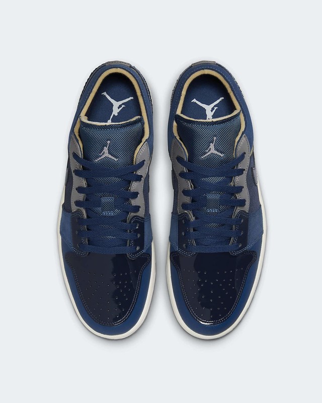Air Jordan 1 Low SE Craft Obsidian | DR8867-400