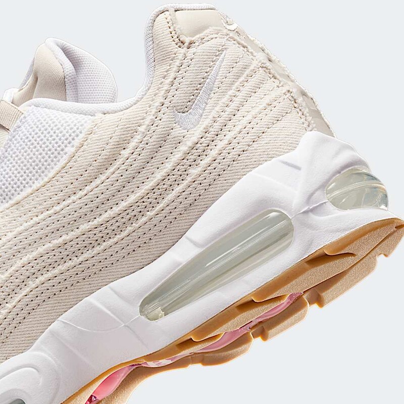 Levi's x Nike Air Max 95 OG "Light Orewood Brown" | HM4743-100