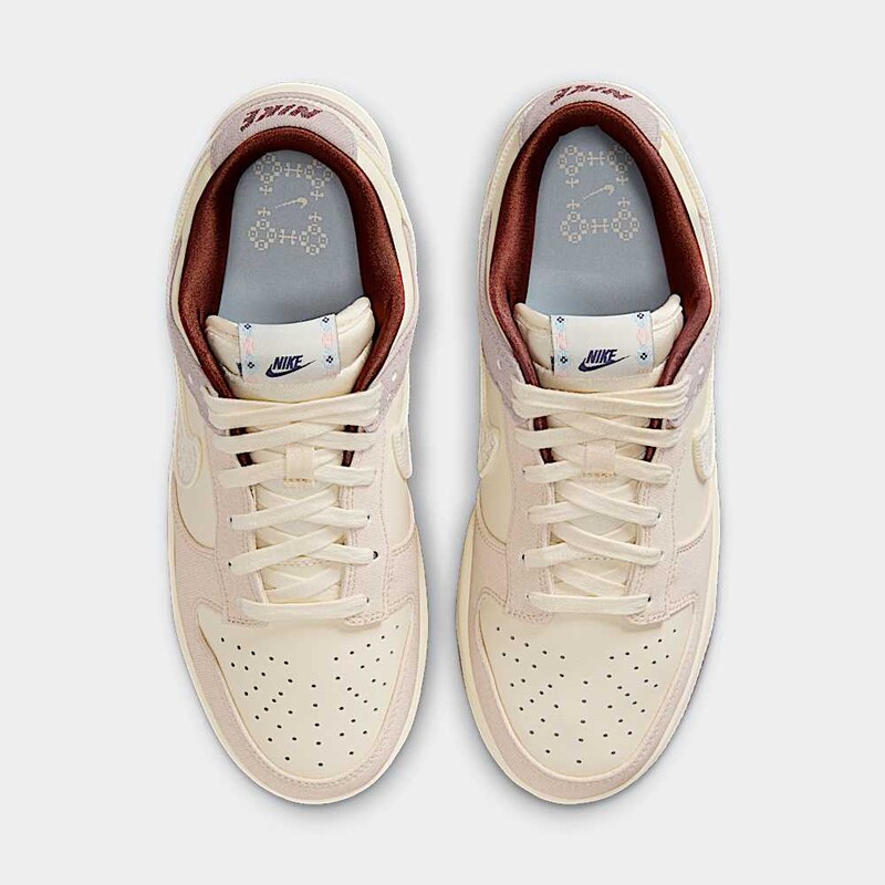 Nike Dunk Low "Crochet Swoosh" | IH7353-010