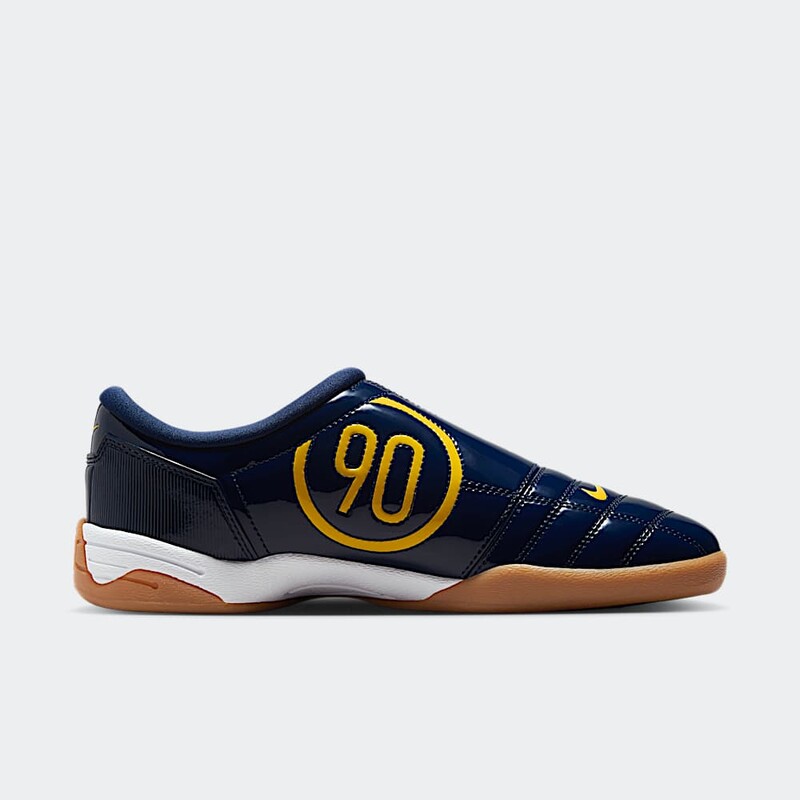 Nike Total 90 "Michigan" | IB5666-400