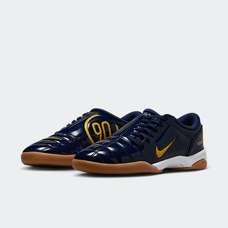 Nike Total 90 "Michigan" | IB5666-400