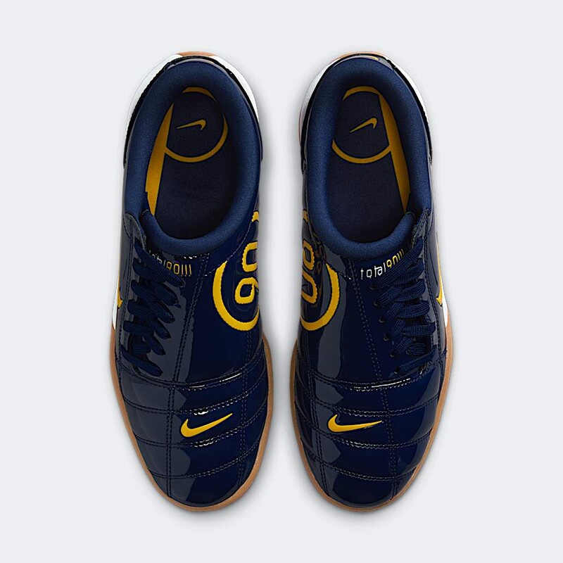 Nike Total 90 "Michigan" | IB5666-400