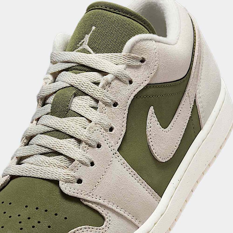 Air Jordan 1 Low "Medium Olive" | HV4089-201
