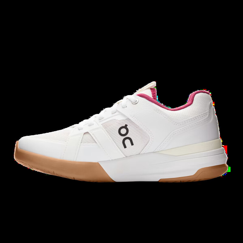On THE ROGER Clubhouse Pro "Ivory/Grenadine" | 3WD30054038