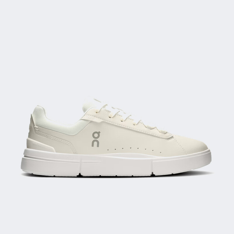 On THE ROGER Advantage "Ivory" | 3MF30643334