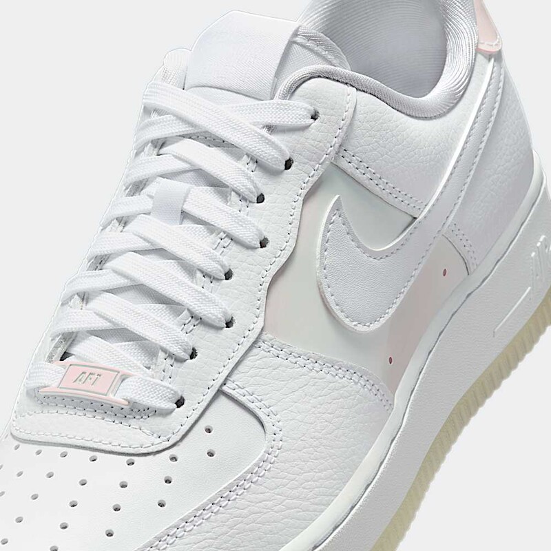 Nike Air Force 1 Low "Ghost" | IH3204-100