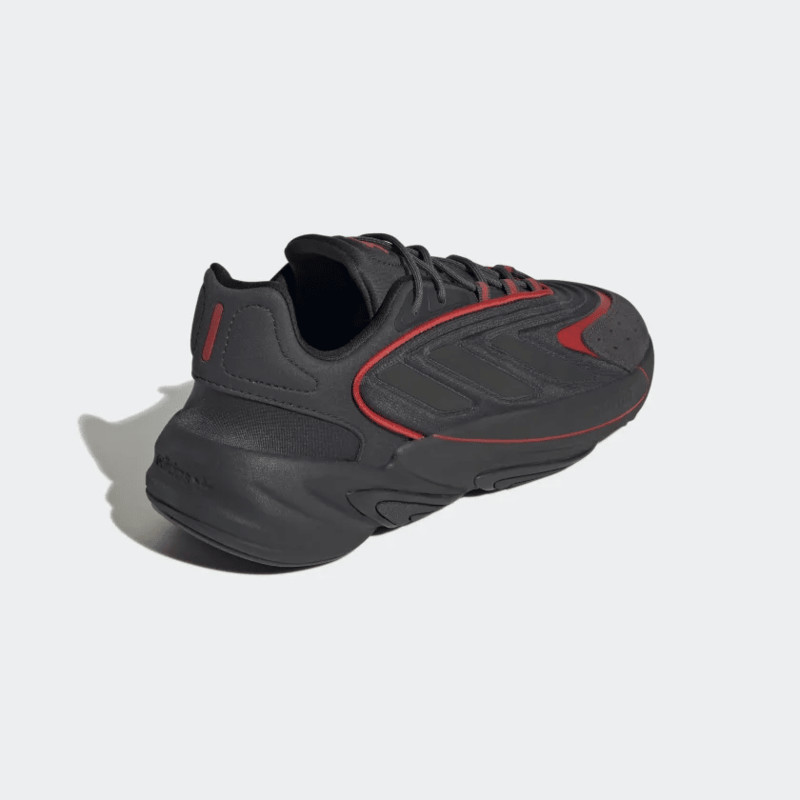 FC Bayern München x adidas Ozelia | HP7812