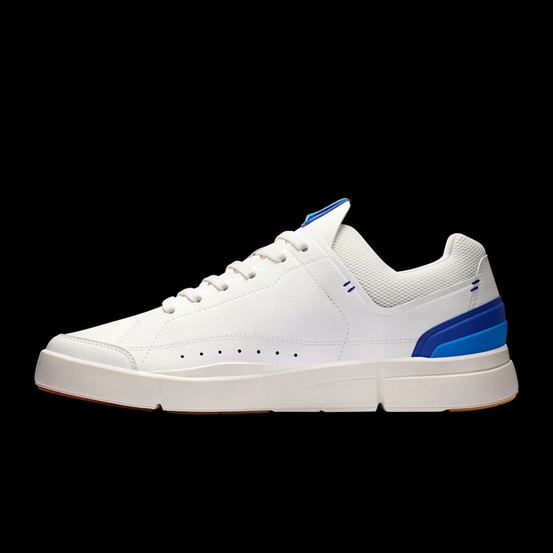 On THE ROGER Centre Court "Malibu" | 3MD11272840