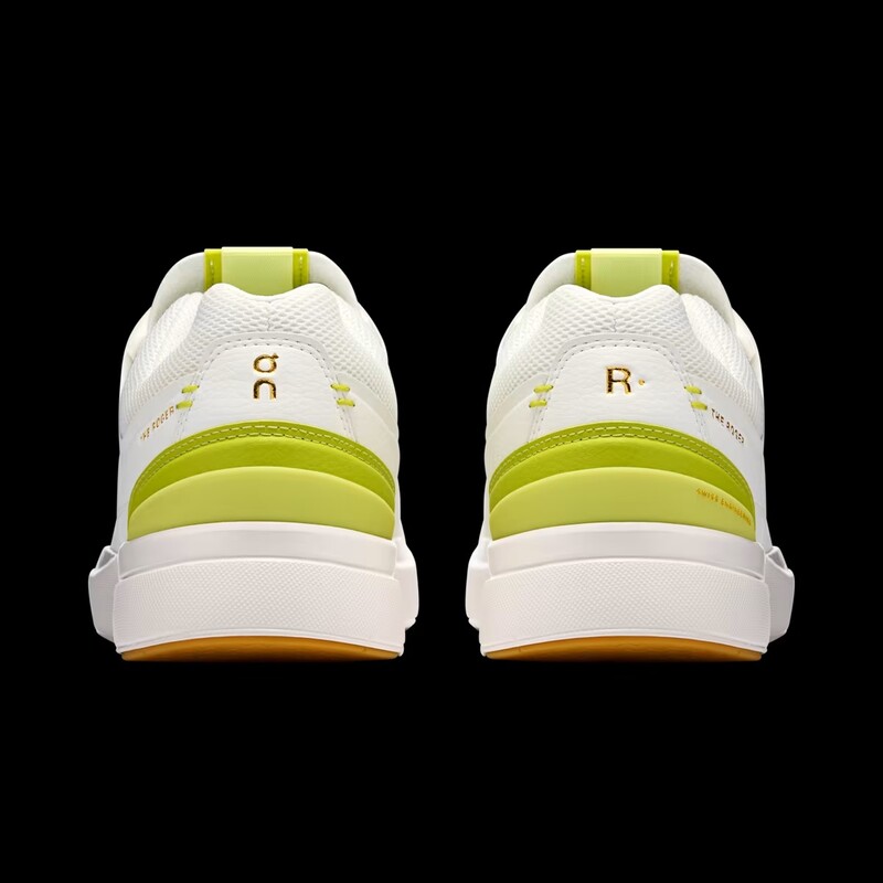 On THE ROGER Centre Court "Limelight" | 3WD11280124