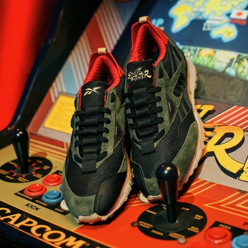 Street Fighter x Reebok LX 2200 Cammy | H06329
