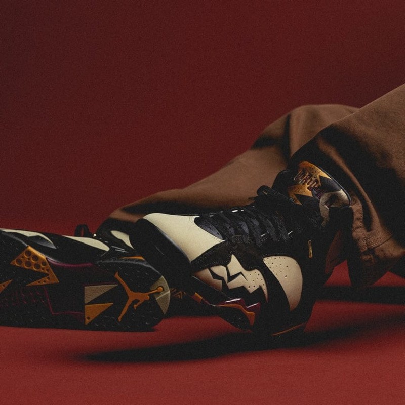 Air Jordan 7 Black Olive | DN9782-001