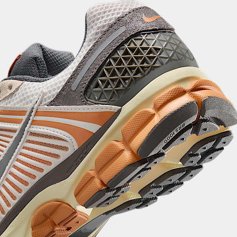 Nike Zoom Vomero 5 "Copper Moon" | IB7469-030