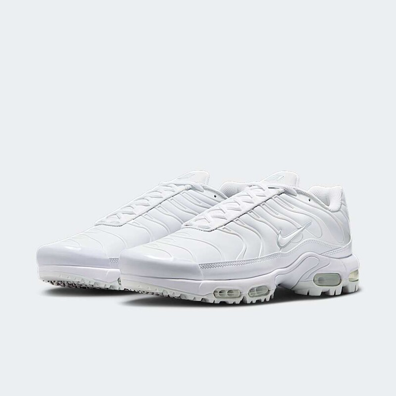 Nike Air Max Plus G "Triple White" | FZ4150-100