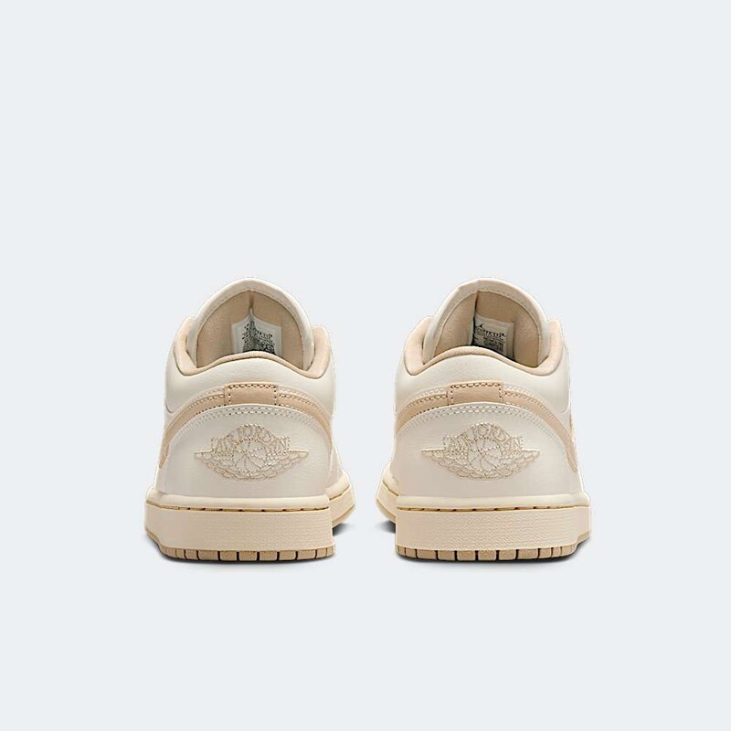 Air Jordan 1 Low "Pale Ivory" | DC0774-112