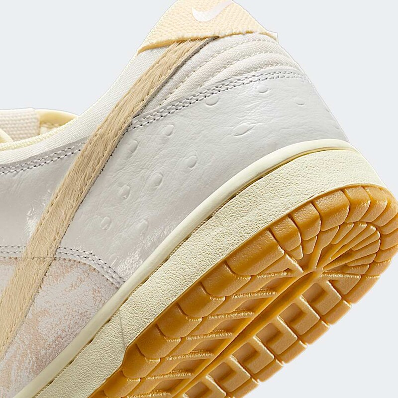 Nike Dunk Low "Animal Print" | IB2259-001