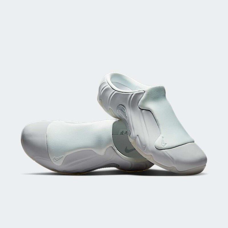Nike Clogposite "Photon Dust" | HJ4478-100