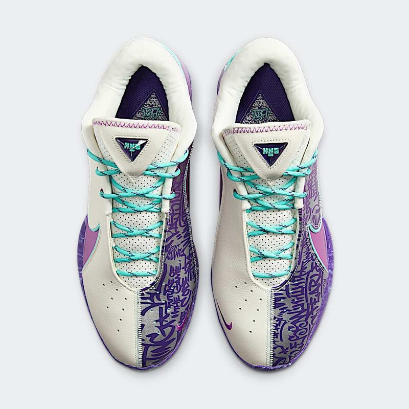 Nike LeBron 22 "Frozen Grapes" | HV8454-001