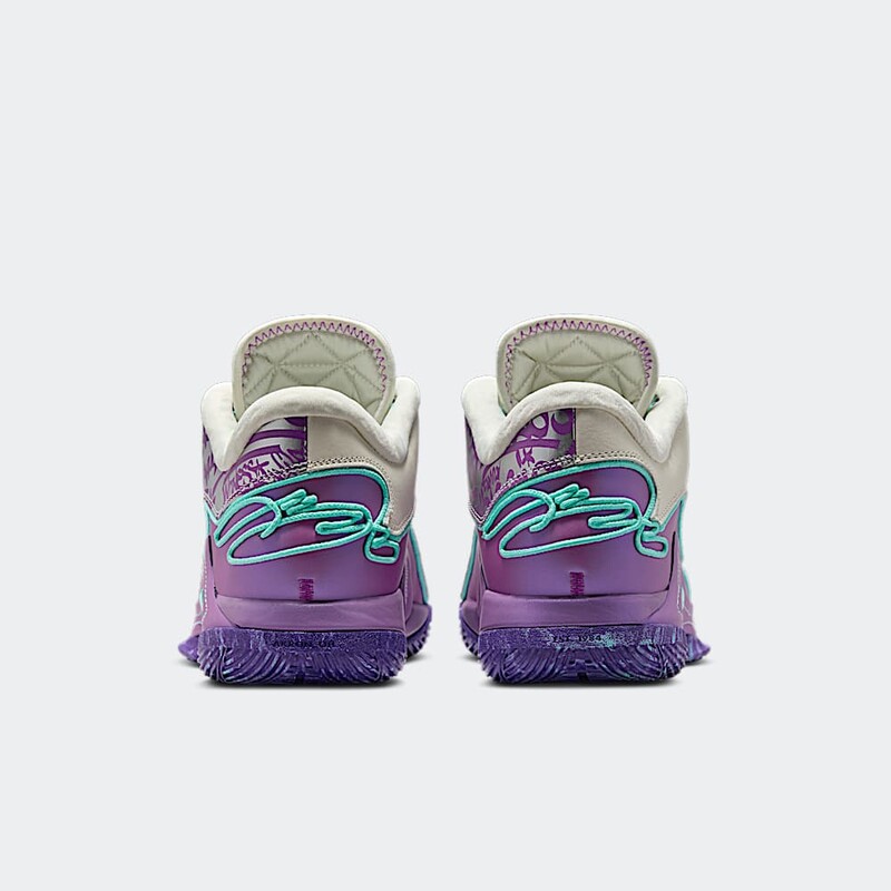 Nike LeBron 22 "Frozen Grapes" | HV8454-001