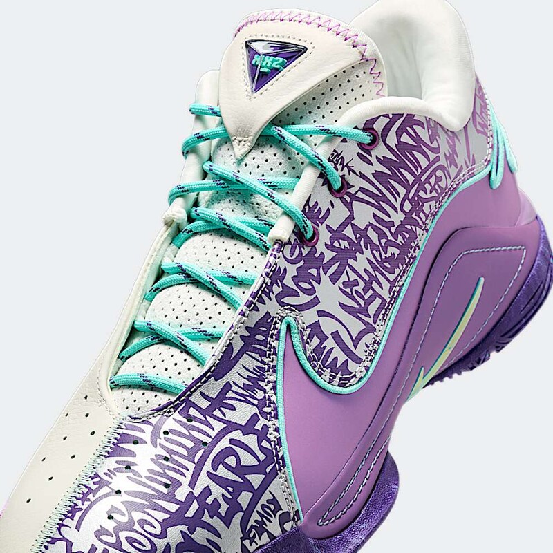 Nike LeBron 22 "Frozen Grapes" | HV8454-001