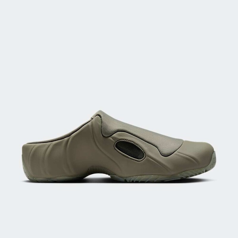 Nike Clogposite "Light Army" | HF2900-300