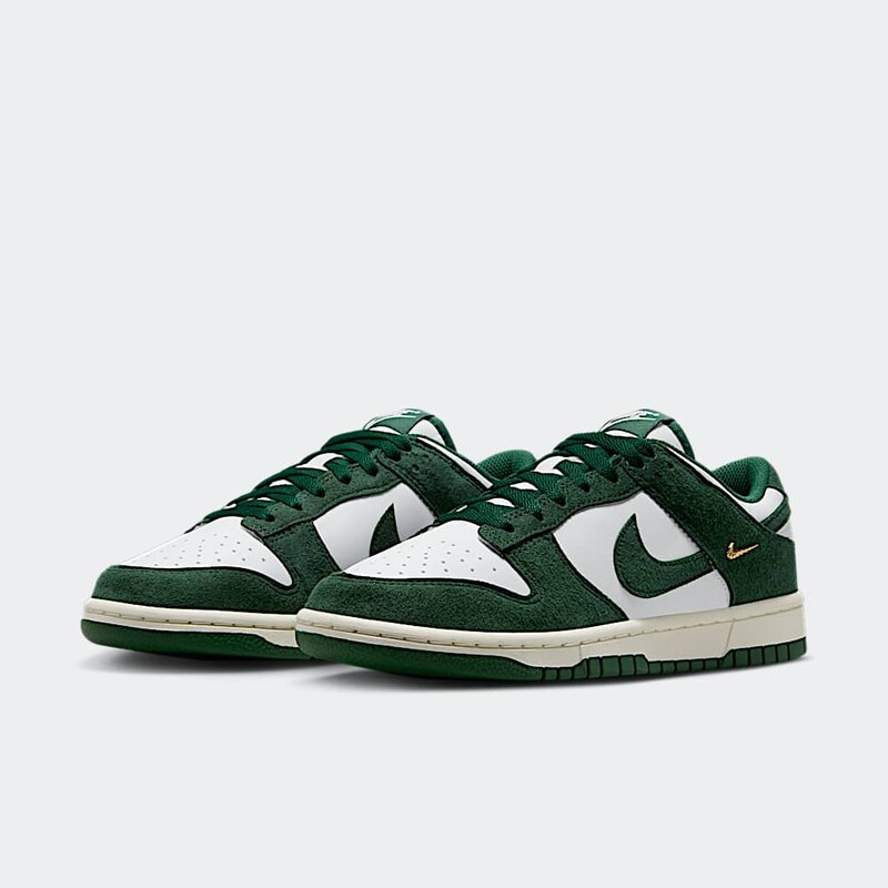 Nike Dunk Low "Gorge Green" | IB4417-100