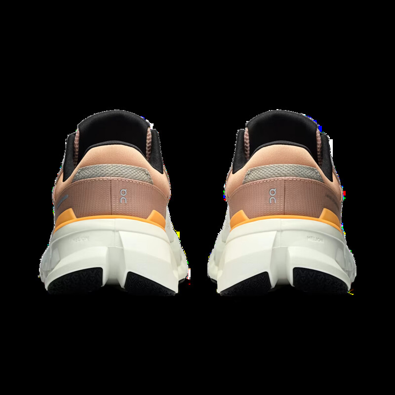 On Cloudrunner 2 "Pearl/Tangerine" | 3WE10133196