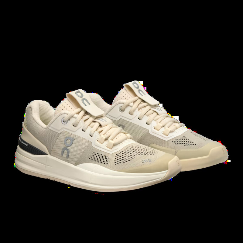 On THE ROGER Pro "Sand/Ivory" | 48.97664