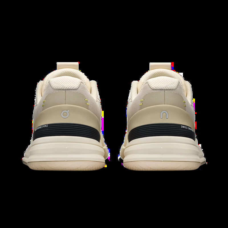 On THE ROGER Pro "Sand/Ivory" | 48.97664