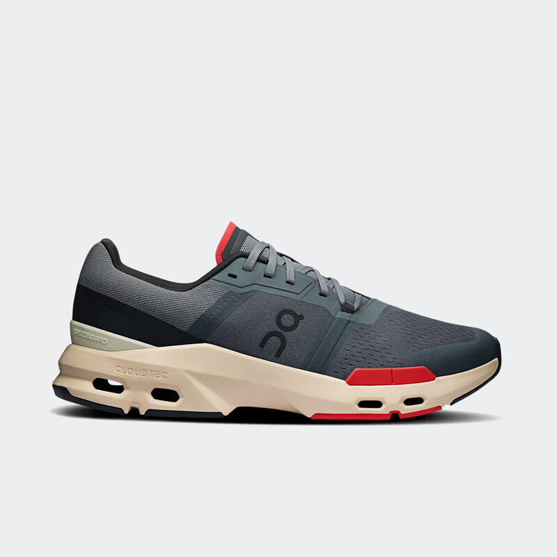 On Cloudpulse "Stone/Red" | 3MD30063294