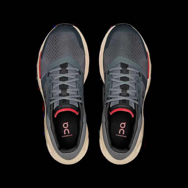 On Cloudpulse "Stone/Red" | 3MD30063294