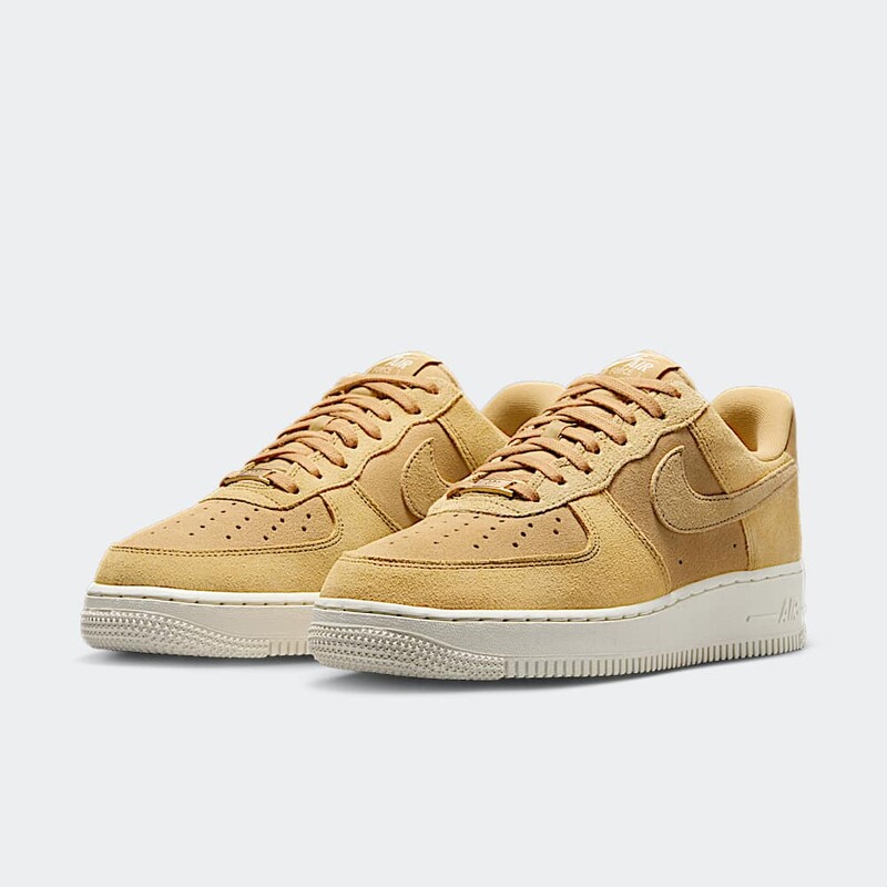 Nike Air Force 1 Low "Club Gold" | HJ5336-700
