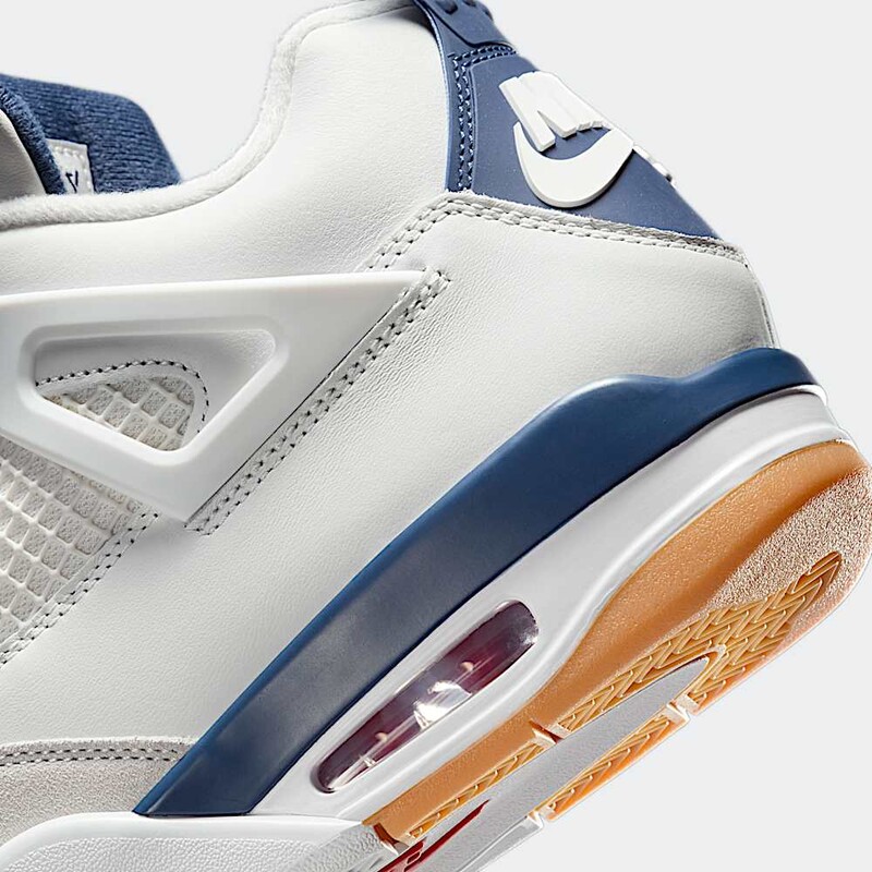 Nike SB x Air Jordan 4 "Navy" | DR5415-100