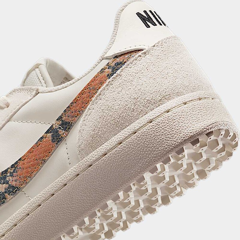 Nike Field General "Light Bone" | IF0667-002