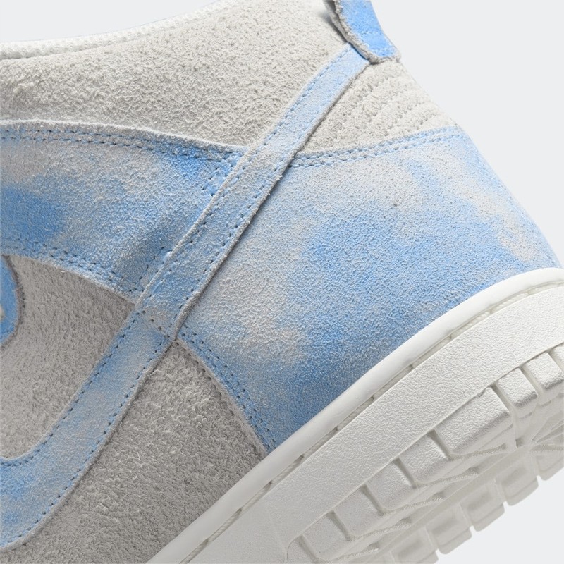 Nike Dunk High "Clouds" | FD0882-400