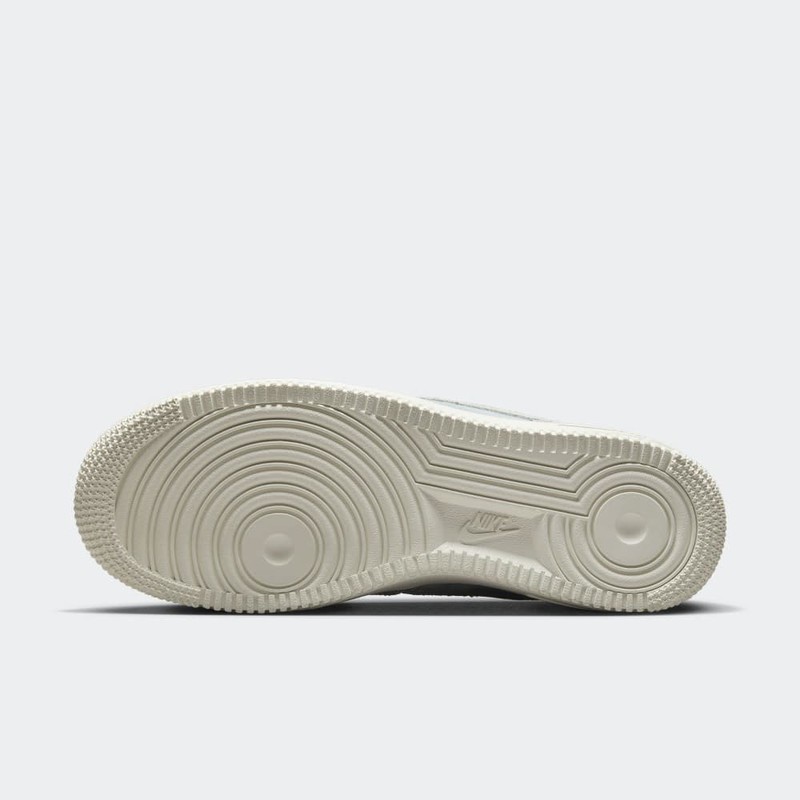 Nike Air Force 1 "Clouds" | FD0883-400