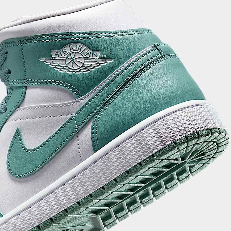 Air Jordan 1 Mid "Light Teal" | BQ6472-138