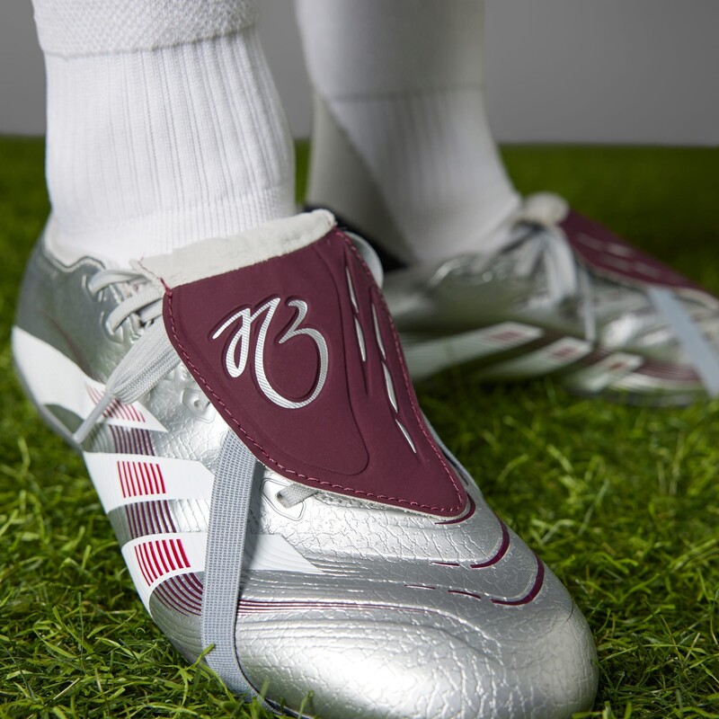 Jude Bellingham x adidas Predator League Fold-Over Tongue FG/MG | JQ2688