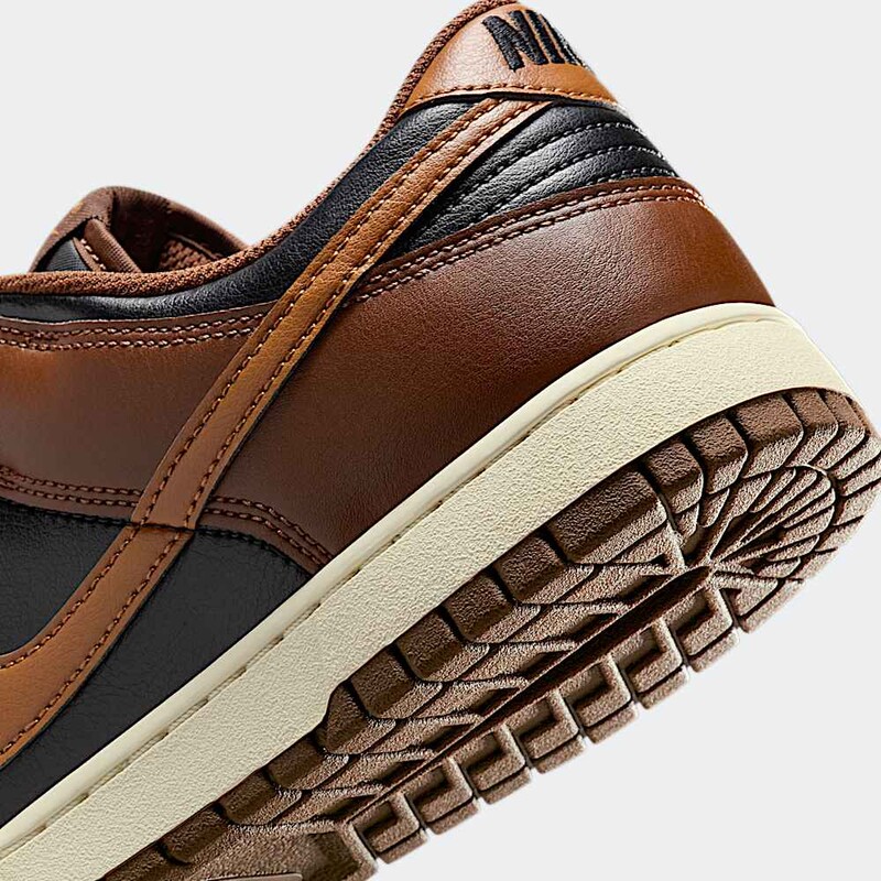 Nike Dunk Low "Brown/Black" | HF5441-004