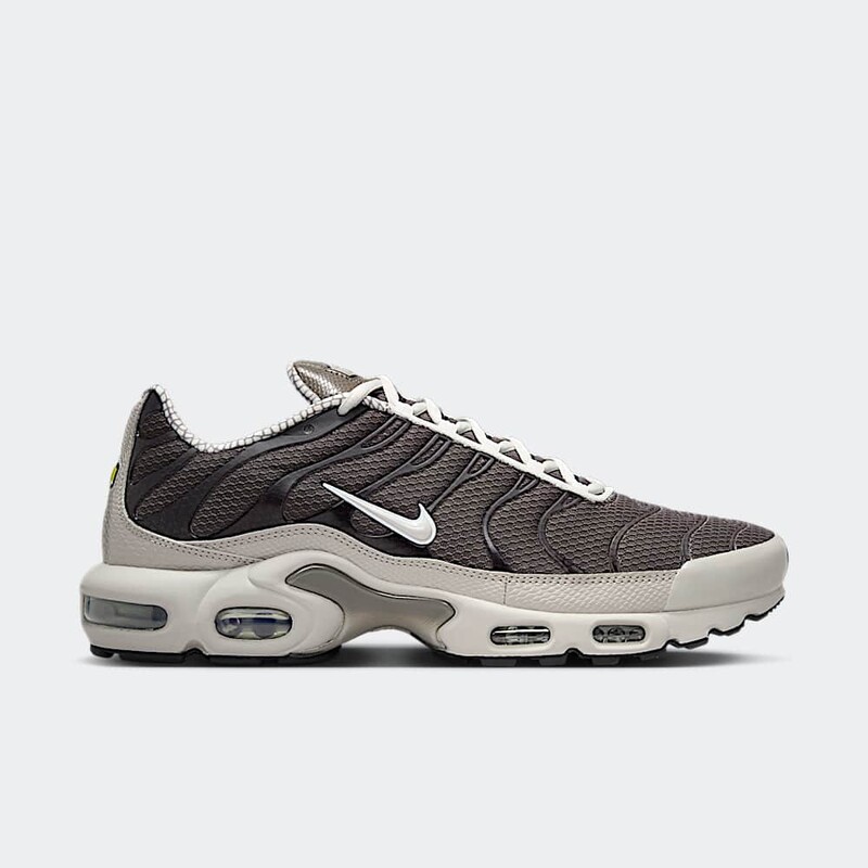 Nike Air Max Plus "Year of the Snake" | IB7679-200