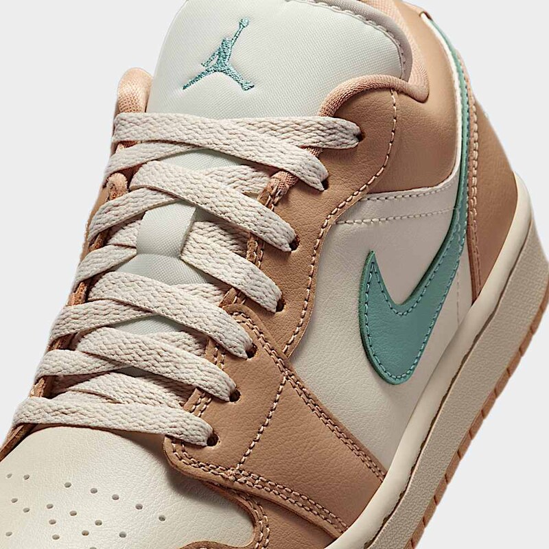 Air Jordan 1 Low "Hemp" | DC0774-130
