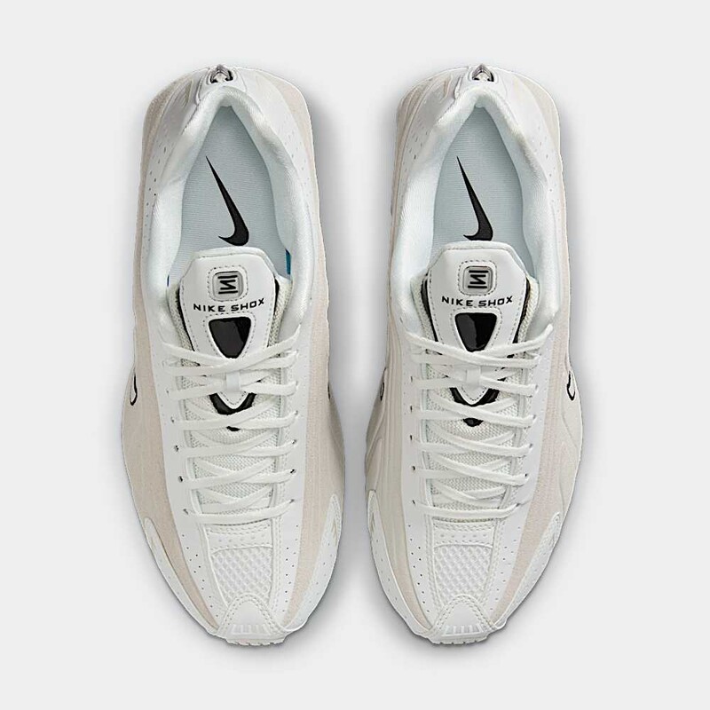 Nike Shox R4 "White Suede" | HQ7739-100