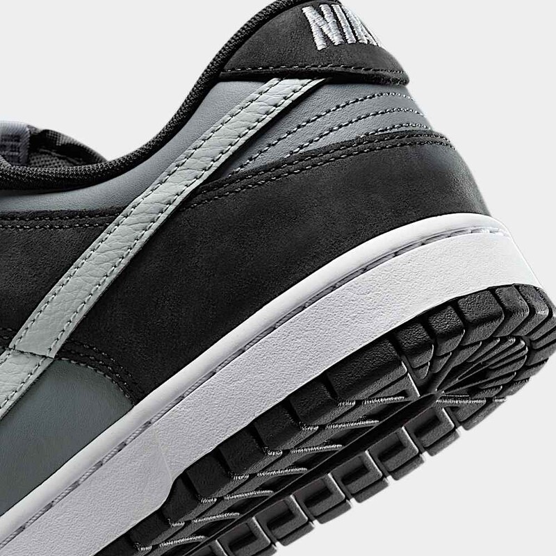 Nike Dunk Low "Black/Smoke Grey" | IB3079-001