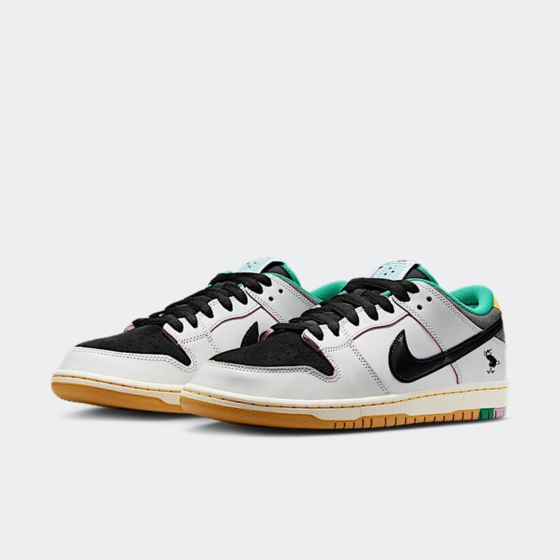 CSEF x Nike SB Dunk Low | HJ4132-100