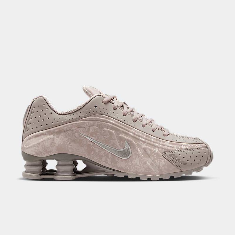 Nike Shox R4 "Flat Pewter" | HV0934-001
