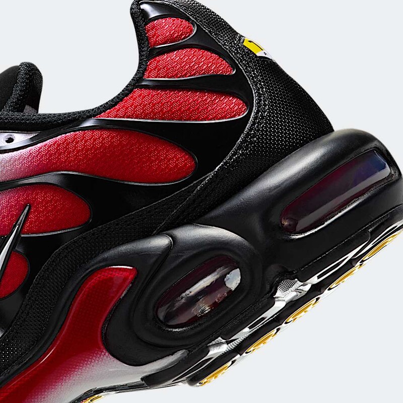 Nike Air Max Plus "University Red/Blue" | DM0032-017