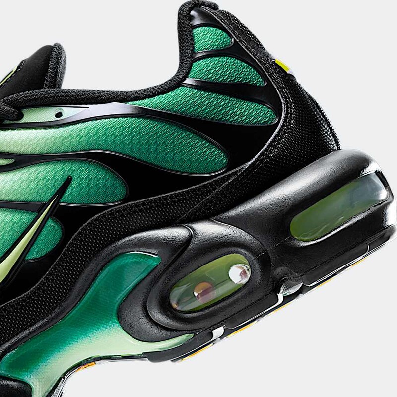 Nike Air Max Plus "Vapor Green" | DM0032-301
