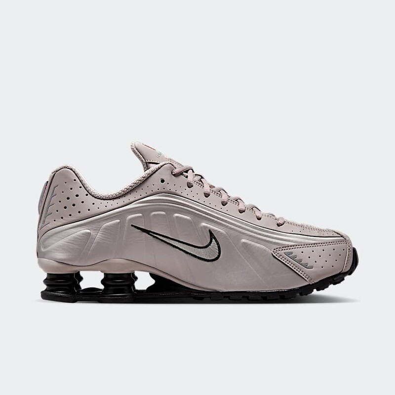 Nike Shox R4 "College Grey" | IH0265-009