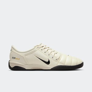 Nike Total 90 SP "Light Orewood Brown" | HJ9351-100