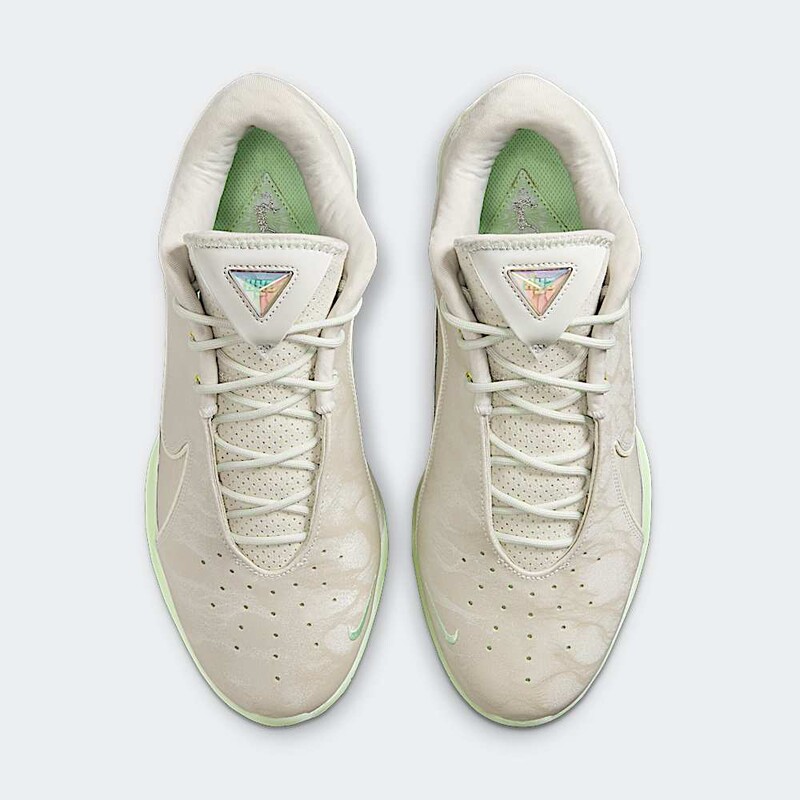 Nike LeBron 22 "Light Bone" | FZ1094-002