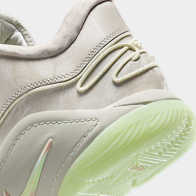 Nike LeBron 22 "Light Bone" | FZ1094-002